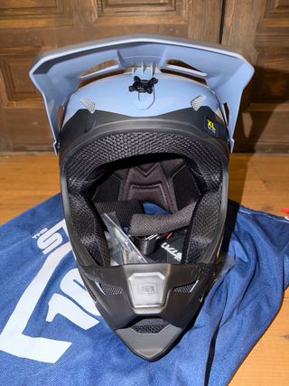 Casco 100% Status Talla XL