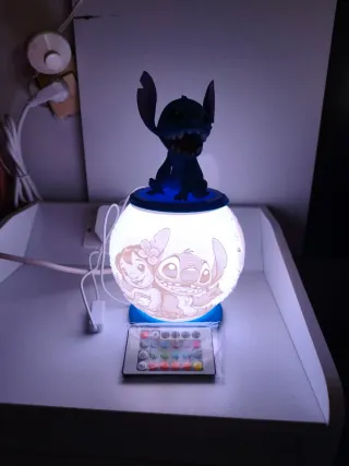 Lámpara LED Stitch con control remoto