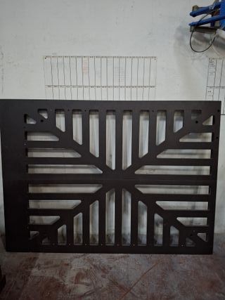 Cancelación o cama flotante 190x144 cm