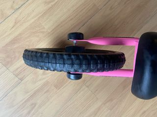 Bicicleta de equilibrio rosa Sawyer