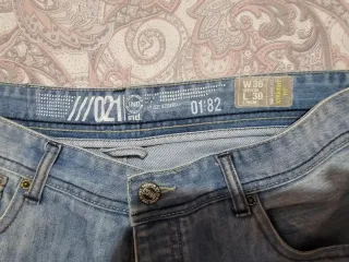 Lote 2 pantalones vaqueros hombre