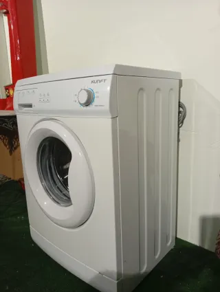 Lavadora Kunft 5kg A+ 1000 Revoluciones