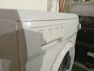 Lavadora Kunft 5kg A+ 1000 Revoluciones