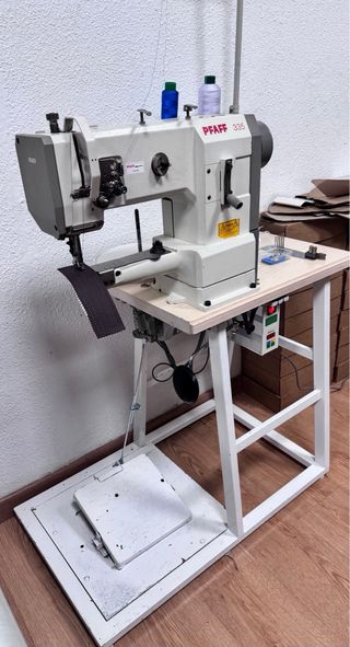 Máquina de coser industrial triple arrastre