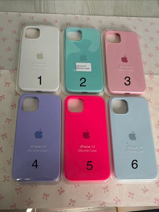 Cover in silicone per iPhone 13