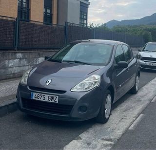Renault Clio 2010
