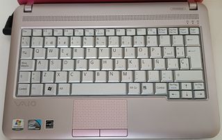 Sony Vaio rosa bubblegum | Vintage Y2K retro Win7