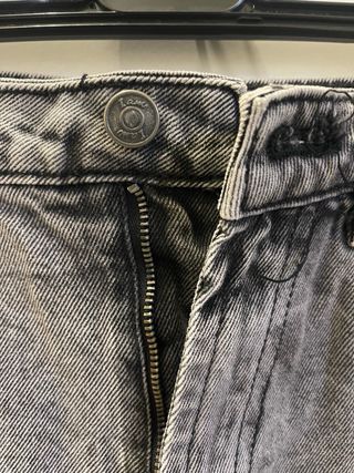 Shorts I Am grigio scuro con frange Tg M