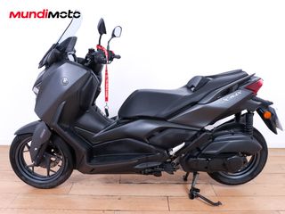 YAMAHA X-MAX 125
