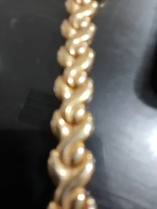 Reloj Laura Merosi Dorado Mujer