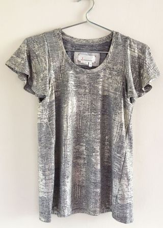 Top gris plateado de Anthropologie, XS
