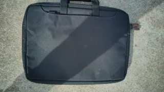 Funda Portátil ICIDU Negra y Naranja