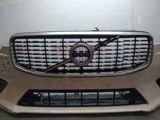 VOLVO XC60 Momentum 2WD PARAGOLPES DELANTERO