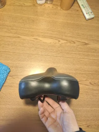 Sillín Bici Mujer Gris