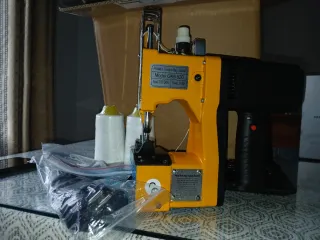 Máquina de coser sacos GKS-520