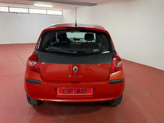 Renault Clio (Sport ) 1.5dci  70cv año 2007