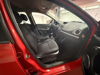 Renault Clio (Sport ) 1.5dci  70cv año 2007
