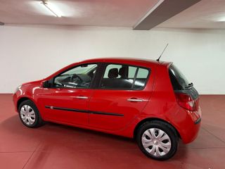 Renault Clio (Sport ) 1.5dci  70cv año 2007