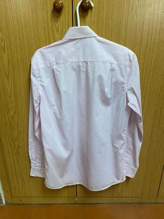 Camisa rosa pálido de rayas