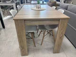 ¡MESA COMEDOR EXTENSIBLE + SILLAS!