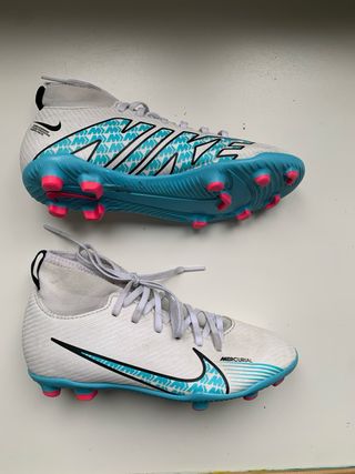 Botas Futbol infantil NIKE Mercurial Talla 32
