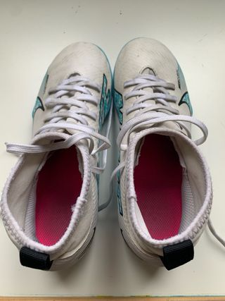 Botas Futbol infantil NIKE Mercurial Talla 32