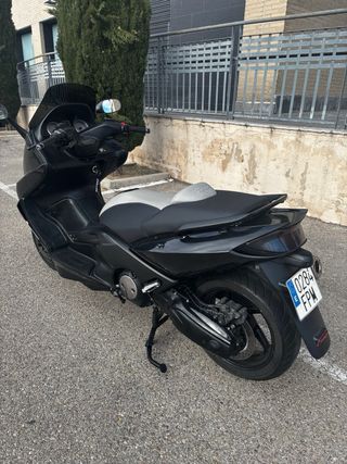 Yamaha Tmax 500