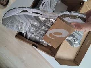 Zapatillas Asics Kayano 14 Silver Grey