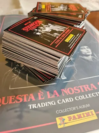Trading Cards Panini Stranger Things