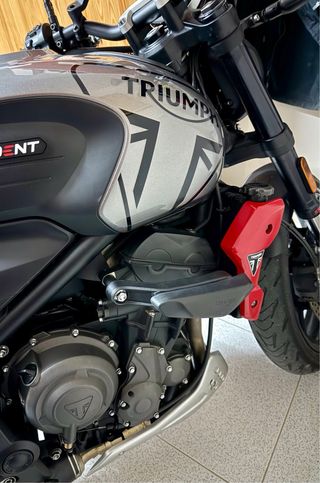 Triumph Trident 660.