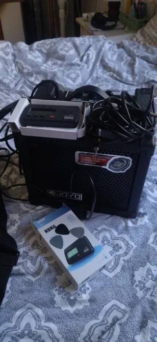 Guitarra Eléctrica Ashton y complementos