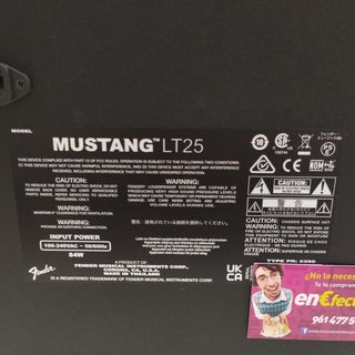 Amplificador Guitarra Fender Mustang LT25