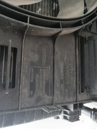 Golf 7 GTE Parachoques Delantero, faros y radiador