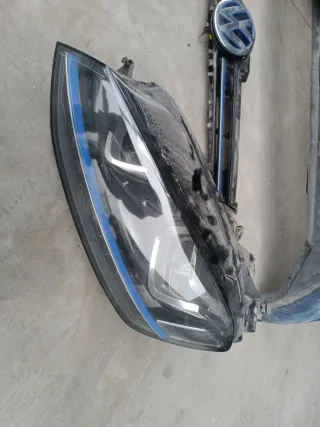 Golf 7 GTE Parachoques Delantero, faros y radiador