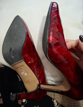 Zapatos de salón Mins piel rojos