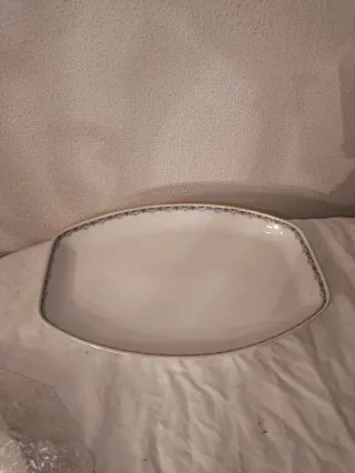 Juego de fuente, bandeja y 3 platos