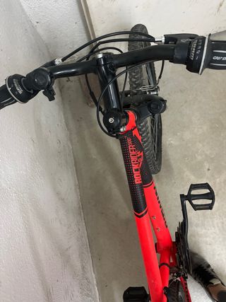 Bicicleta B TWIN Rockrider niño