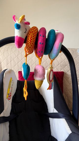 Colgante para carrito de bebé