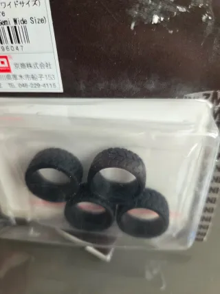 3 PAQUETES RC CUBIERTAS KYOSHO MINI Z NUEVAS