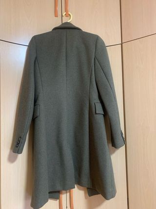 Abrigo Mango paño caqui nuevo