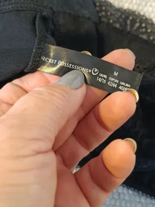 Calcinha de renda preta