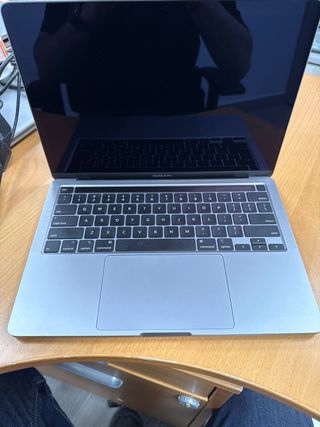 MacBook Pro 13 512GB 16GB i5 A2251