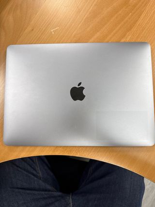 MacBook Pro 13 512GB 16GB i5 A2251