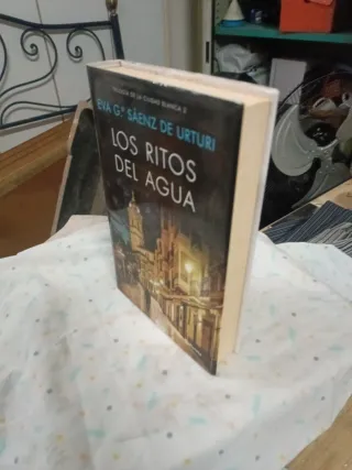 Los ritos del agua: Trilogía de La Ciudad Blanca 2
