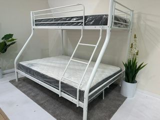 Litera metálica blanca