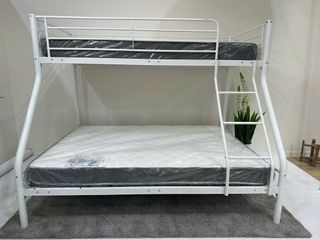 Litera metálica blanca