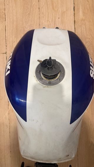 Depósito Suzuki GSXR 600-750