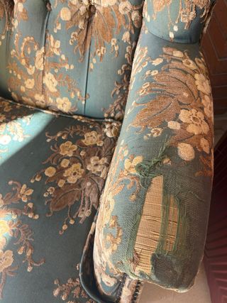 Sillones orejeros antiguos florales