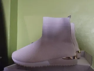 Botines beige sin estrenar