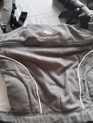 Arnés de bebé Manduca gris